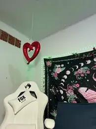 ---Red-haired-Fox--- stripchat stream image