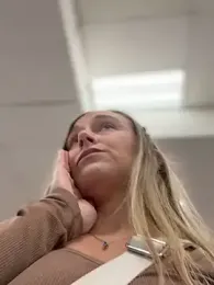 lunagirl13 stripchat stream image