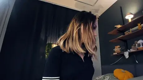 DominikaElis stripchat stream image