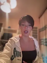 Carlita_cute stripchat stream image