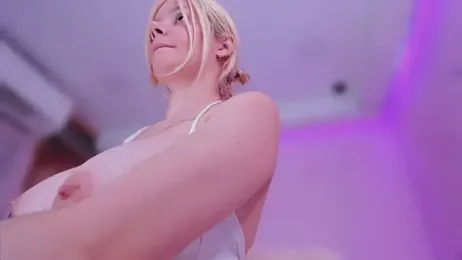 bella_adams_ stripchat stream image