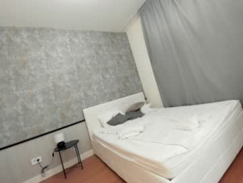 ehotlovea chaturbate stream image