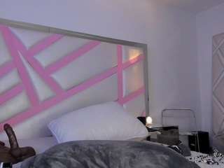 paulinasoto camsoda stream image