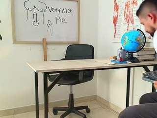 mike-maite camsoda stream image