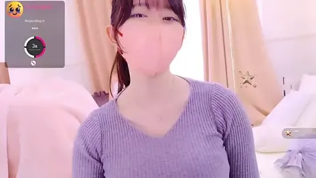 maii- stripchat stream image