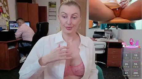 legsLONG stripchat stream image