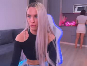 blush_mikki chaturbate stream image