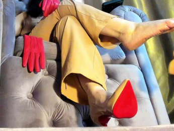 LadyLeather bongacams stream image