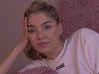 Ova Parlow flirt4free stream image