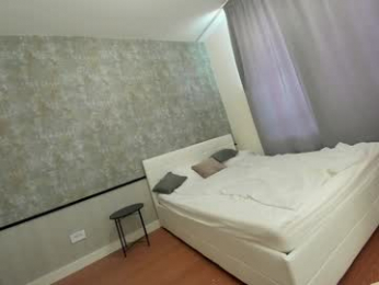 ehotlovea chaturbate stream image