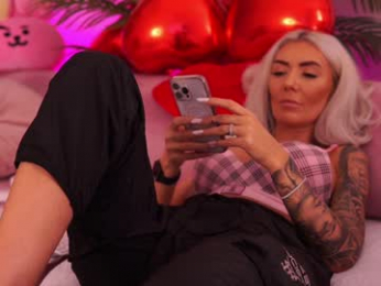 therealfallingangel chaturbate stream image