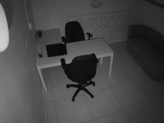 voyeurcam-jb-room-1 camsoda stream image