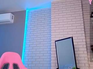 hazel7 camsoda stream image