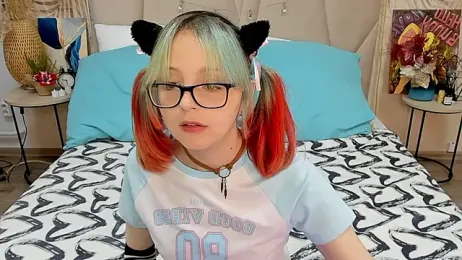 CoralineYoung stripchat stream image