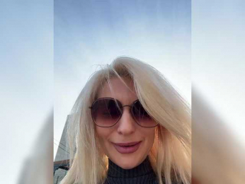 -Molly- bongacams stream image