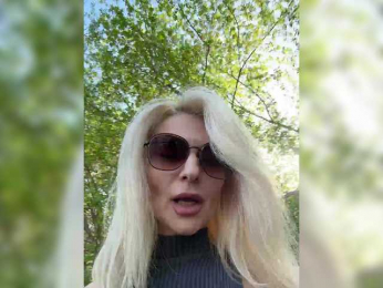 -Molly- bongacams stream image