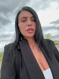 KimKelly13 stripchat stream image