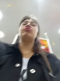 LIZ-06_ stripchat stream image