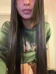 aly_golden_ stripchat stream image