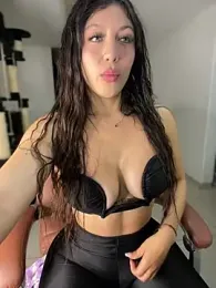 MiaJones21 stripchat stream image