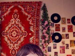 cherryladyexpansionist camsoda stream image