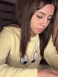 Laura-Khalifa stripchat stream image