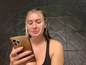 Alyssa_rhoades stripchat stream image