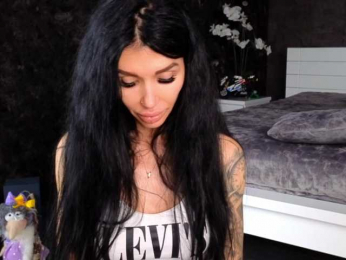 -BABAYAGA- bongacams stream image