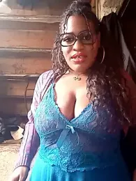 AmazonianMistress stripchat stream image