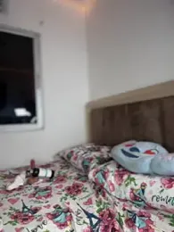 Shara_dreams stripchat stream image