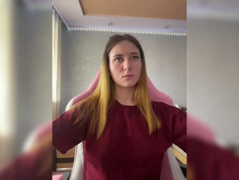 Unearthly bongacams stream image