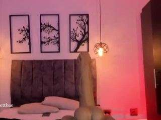 olivia-ds camsoda stream image