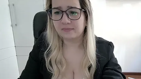 amooraaamoon stripchat stream image