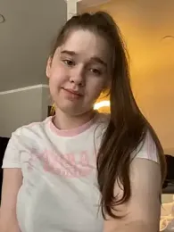 HornyGirlH stripchat stream image