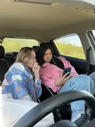 JulliaVegas stripchat stream image