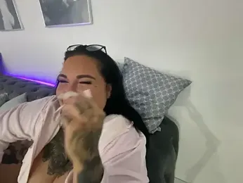 _MelinaCurves_ stripchat stream image