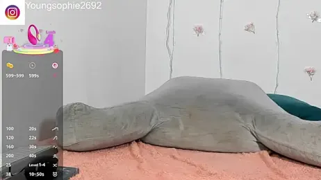 YoungSophie stripchat stream image