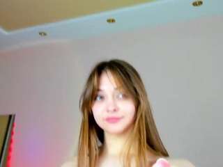 may-flowere camsoda stream image